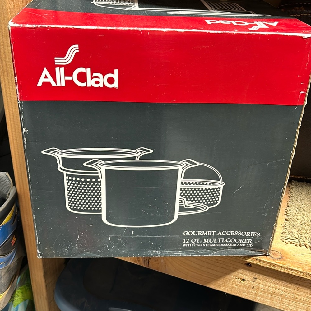 All-clad 12qt. Multicooker. Brand new in Box!